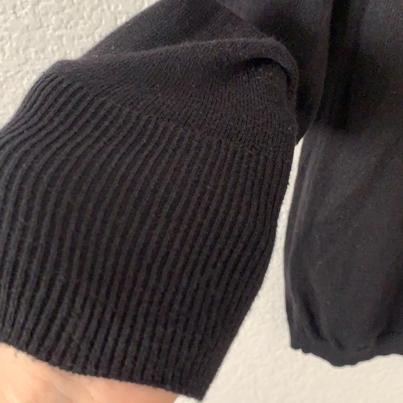 Jennifer Lopez Knit & Mock Neck Lace Top Light Sweater - Picture 7 of 11